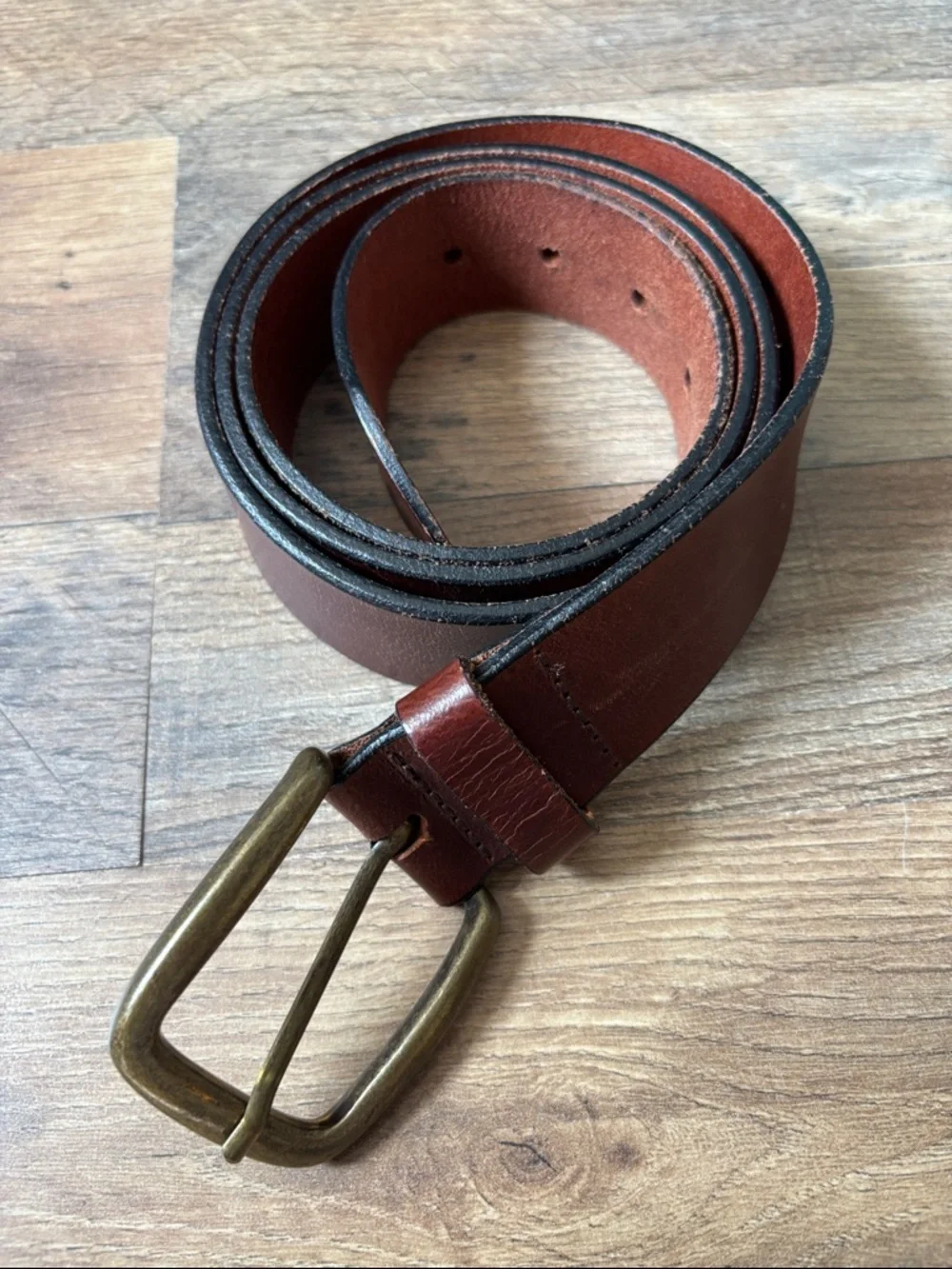 L.L. Bean Classic Brown Leather Men's Belt with Antique Brass Buckle, sz 44